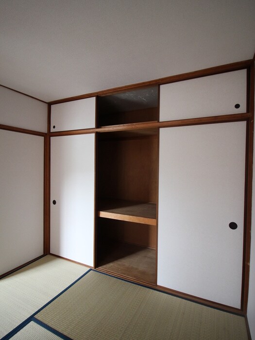 物件内観写真17　(収納)