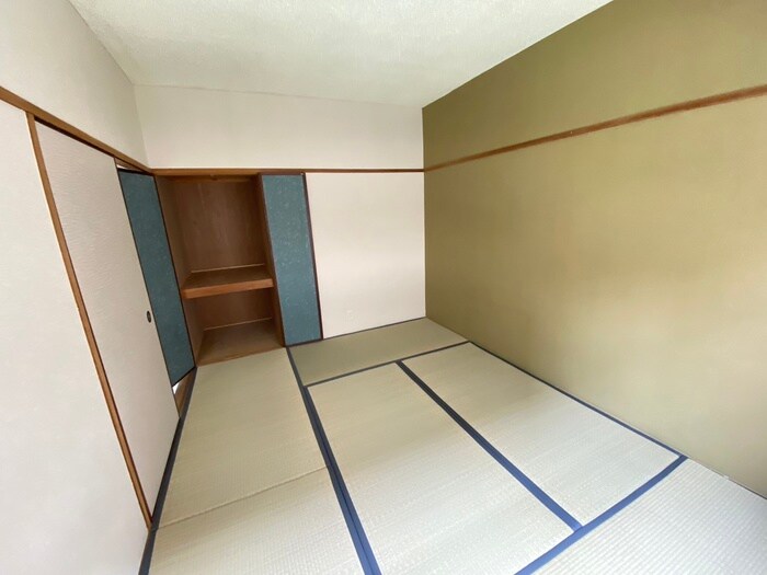 物件内観写真9　(居室)