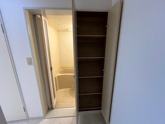 物件内観写真16　(靴箱)
