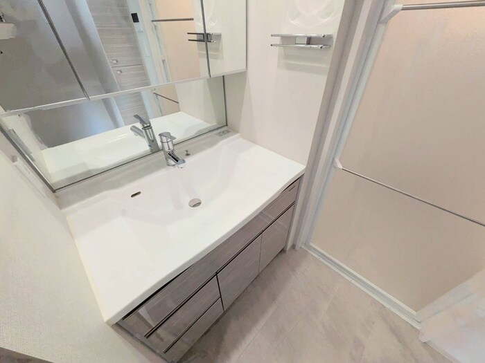 物件内観写真10　(洗面)