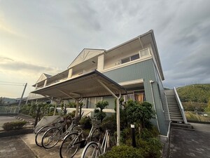 カ－サ・ソレア－ド外観写真