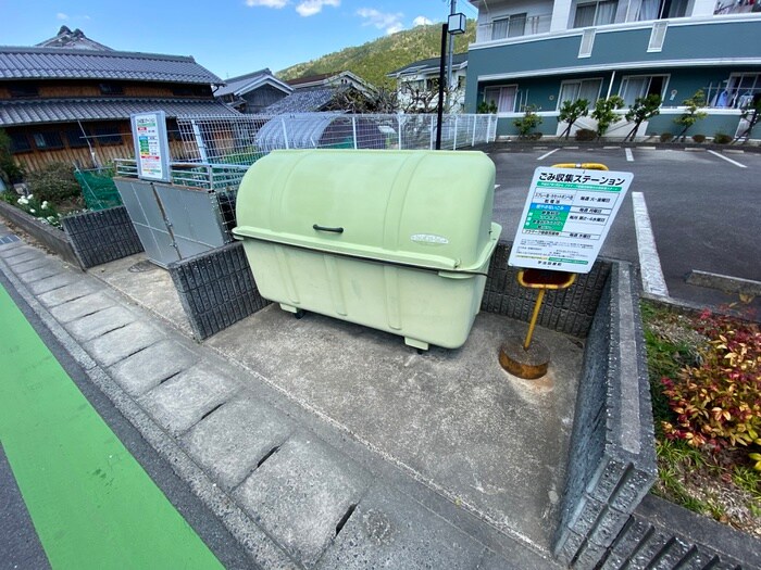 物件外観写真5　(建物設備)