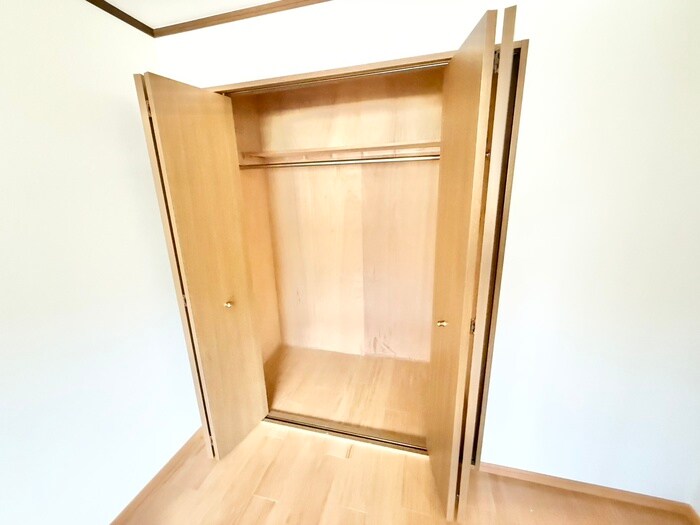 物件内観写真16　(収納)