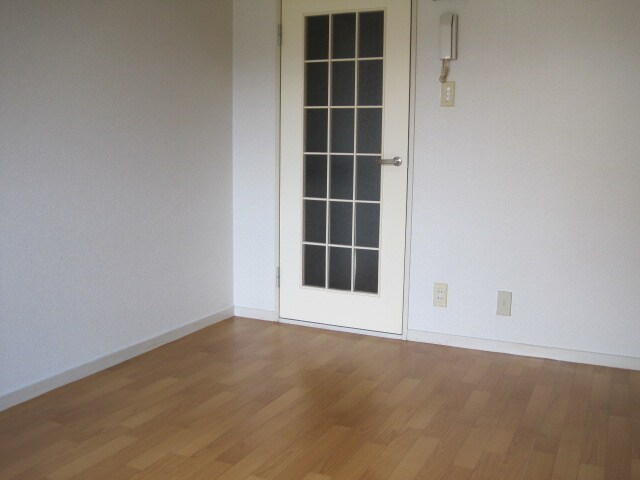 物件内観写真6　(居室)