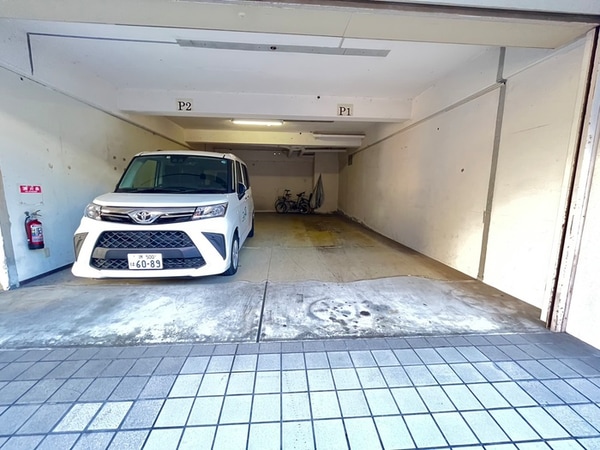 駐車場