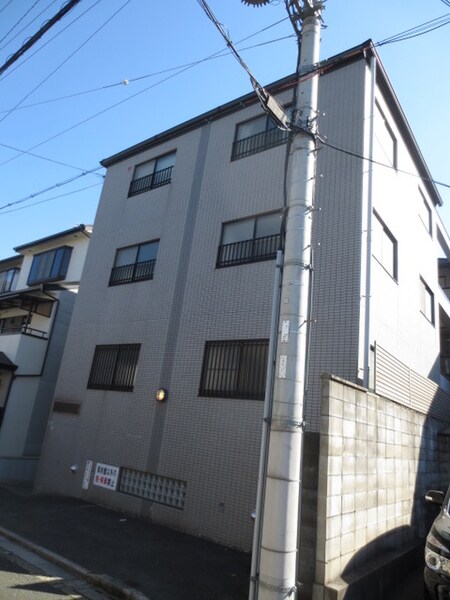 八久ホーム外観写真