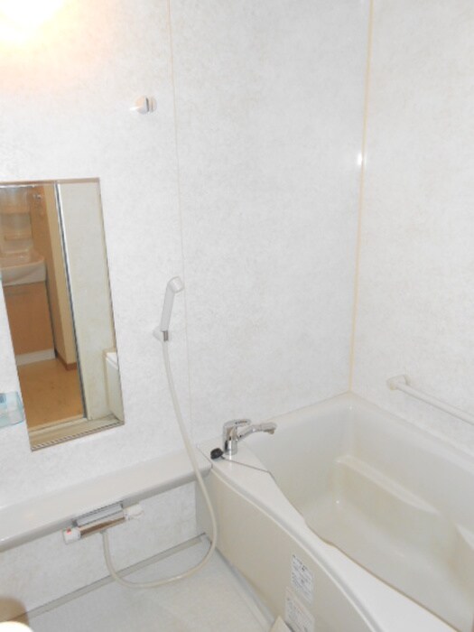 物件内観写真10　(バス／シャワールーム等)