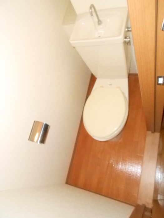 物件内観写真13　(トイレ)