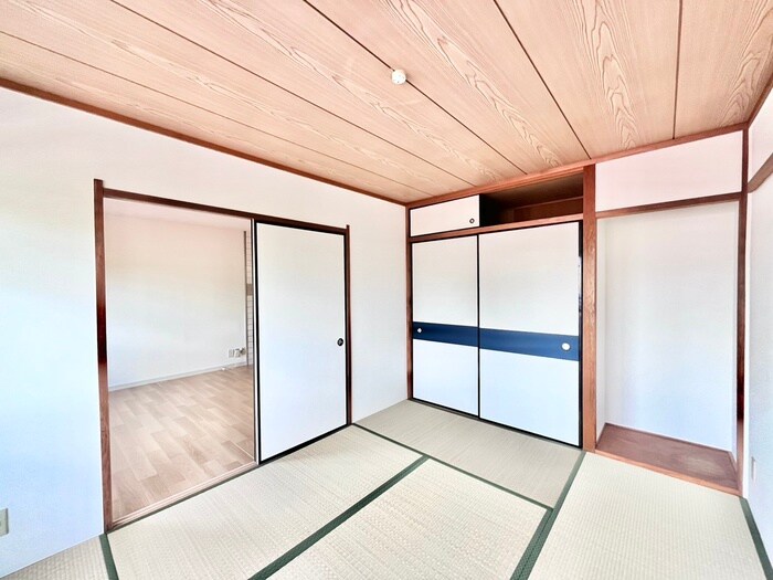 物件内観写真12　(居室)