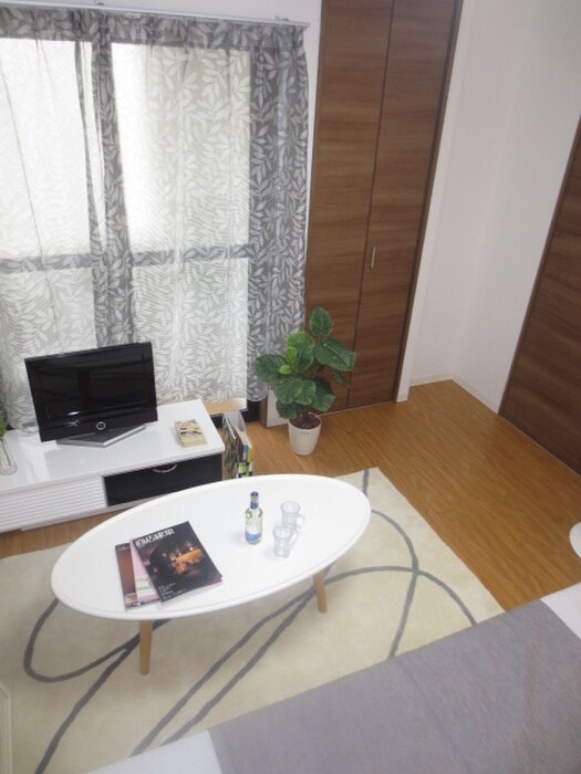 物件内観写真9　(居室)