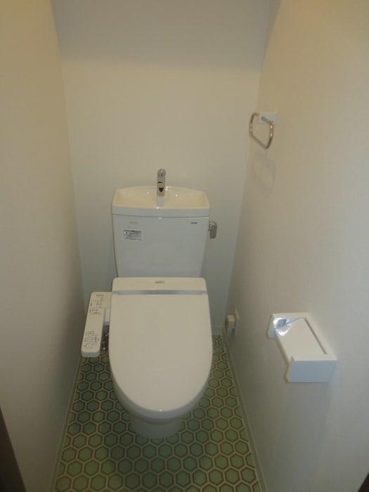 物件内観写真14　(トイレ)