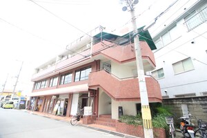 三久ビル外観写真