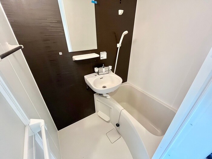 物件内観写真10　(バス／シャワールーム等)