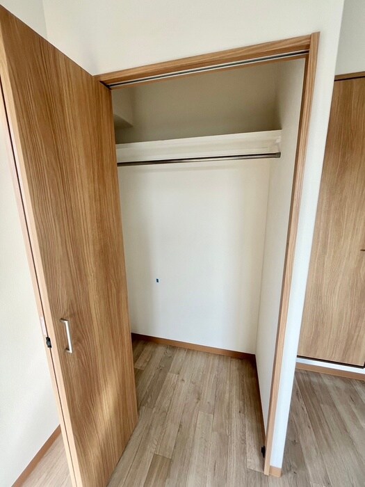 物件内観写真12　(収納)