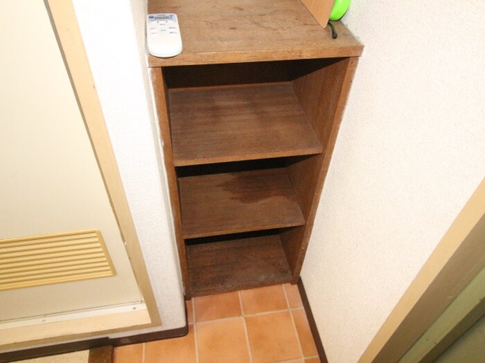 物件内観写真8　(靴箱)