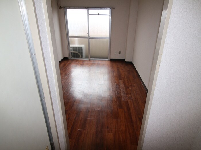 物件内観写真13　(居室)