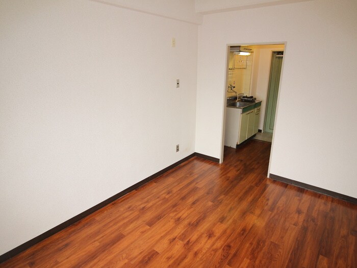 物件内観写真16　(居室)