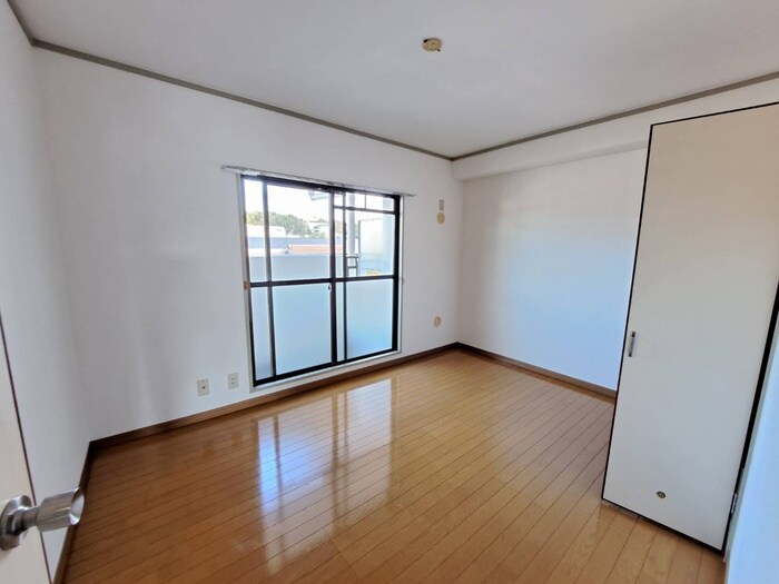 物件内観写真16　(内観写真)