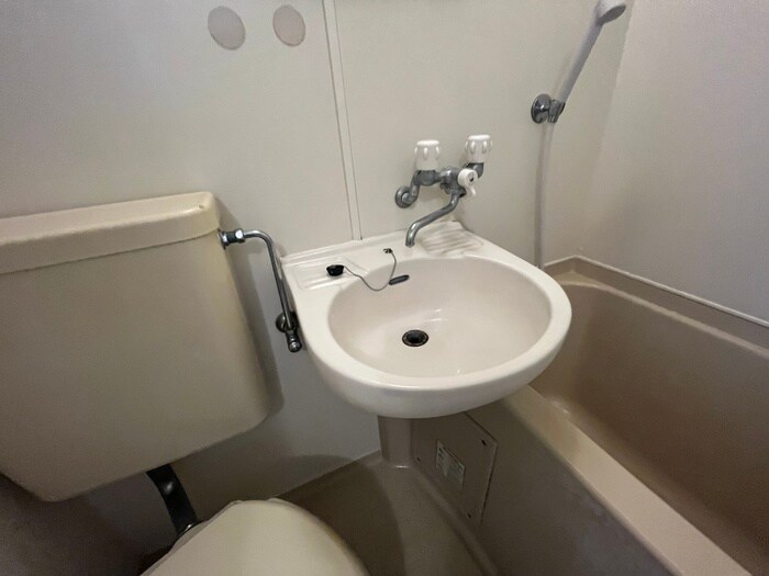 物件内観写真9　(洗面)