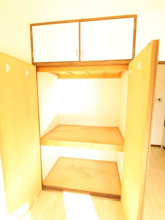 物件内観写真11　(収納)