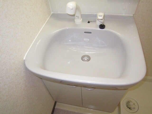 物件内観写真11　(洗面)