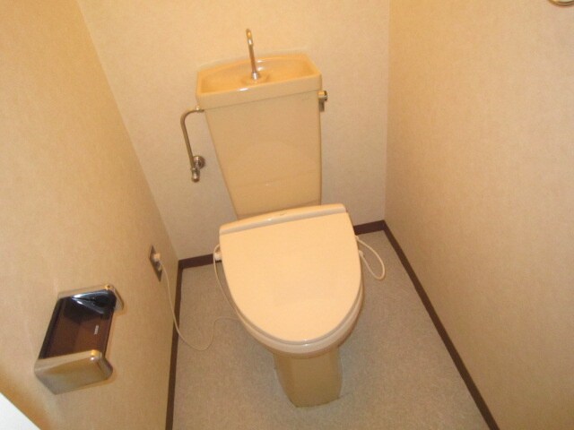 物件内観写真14　(トイレ)