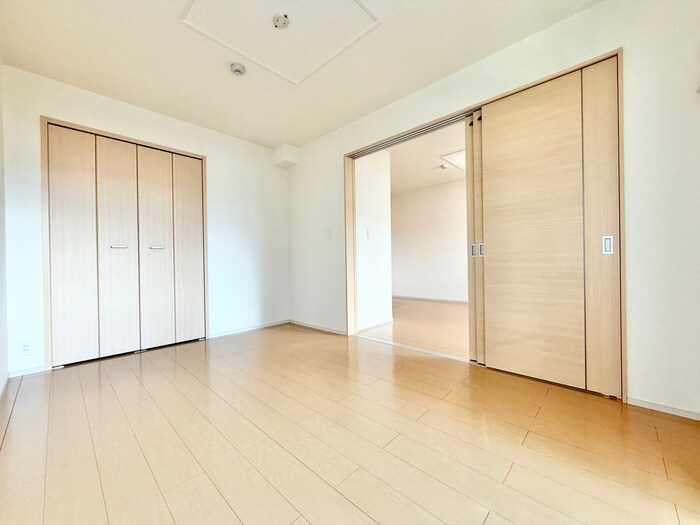 物件内観写真9　(居室)