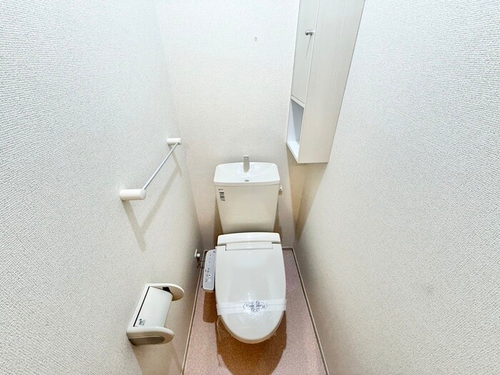 物件内観写真14　(トイレ)