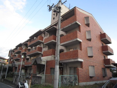 レジデンス吉川３号棟外観写真