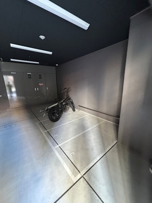 バイク置き場