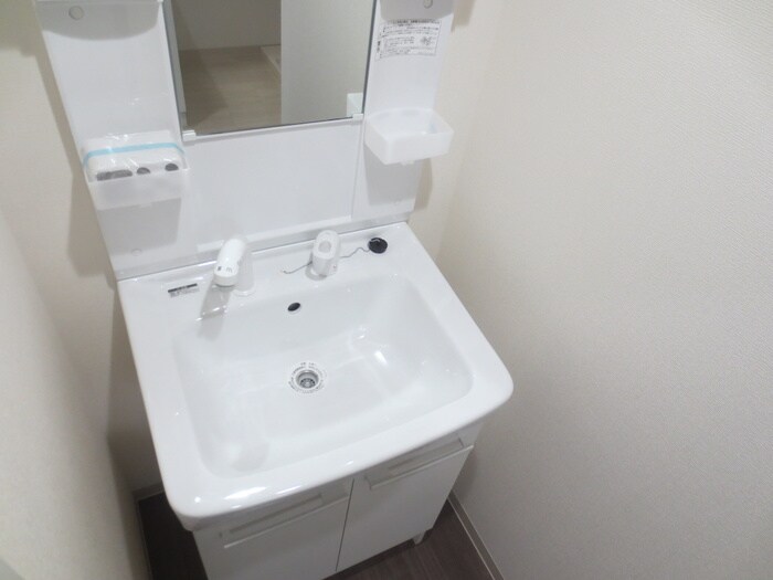 物件内観写真11　(洗面)