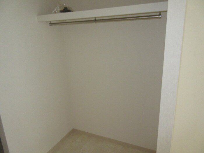 物件内観写真14　(収納)