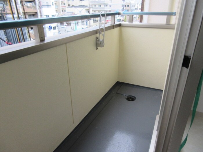 物件内観写真16　(ベランダ・バルコニー)