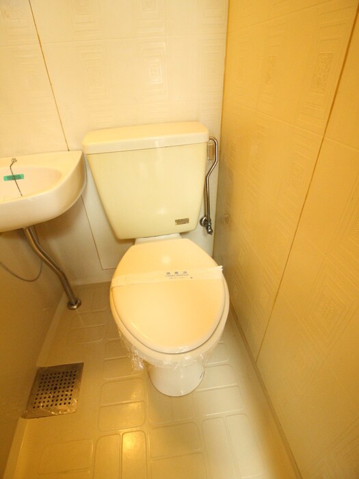 物件内観写真11　(トイレ)