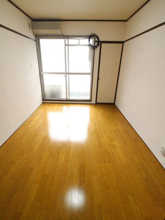 物件内観写真14　(居室)