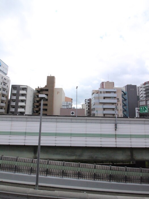 物件内観写真21　(室内からの展望)