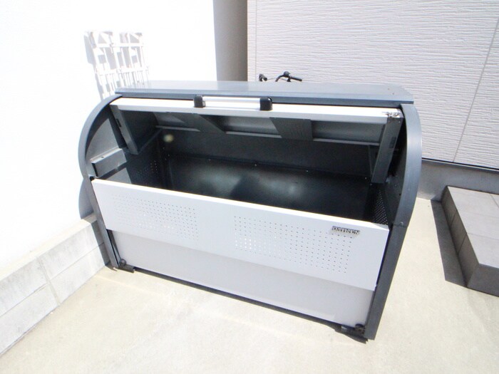 物件外観写真6　(建物設備)