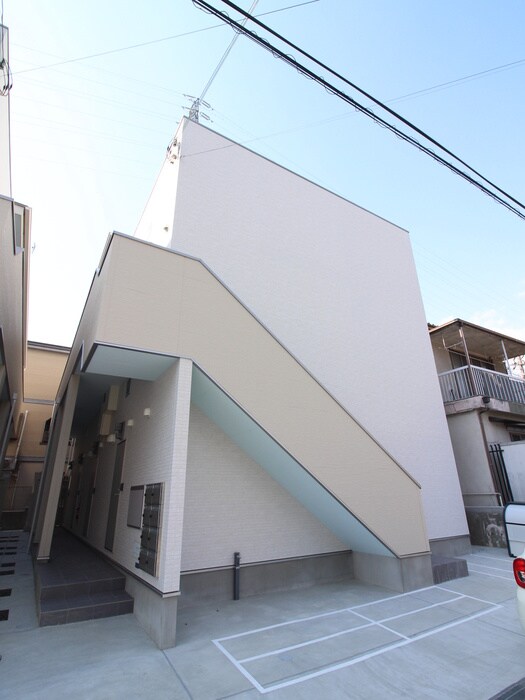 物件外観写真1　(外観写真)