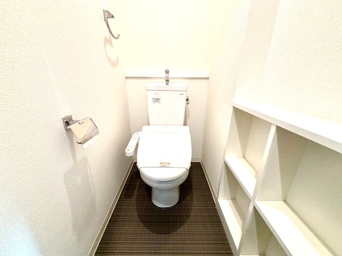 物件内観写真11　(トイレ)
