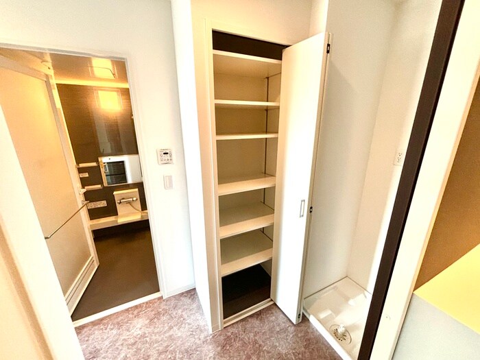 物件内観写真20　(収納)