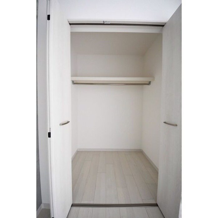 物件内観写真11　(収納)