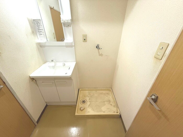 物件内観写真10　(洗面)