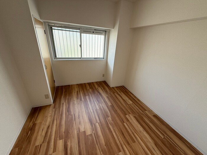 物件内観写真19　(居室)