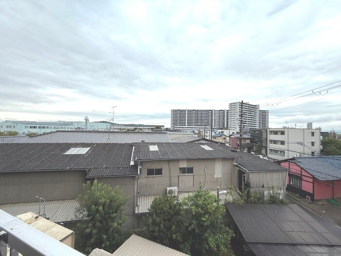 物件内観写真22　(室内からの展望)