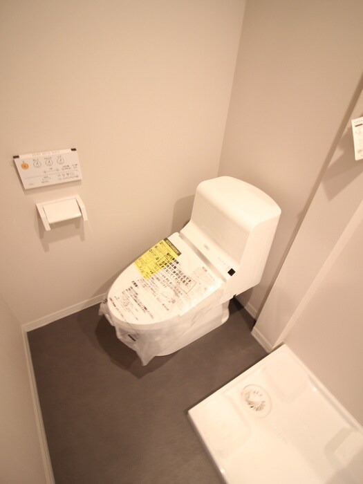 物件内観写真13　(トイレ)