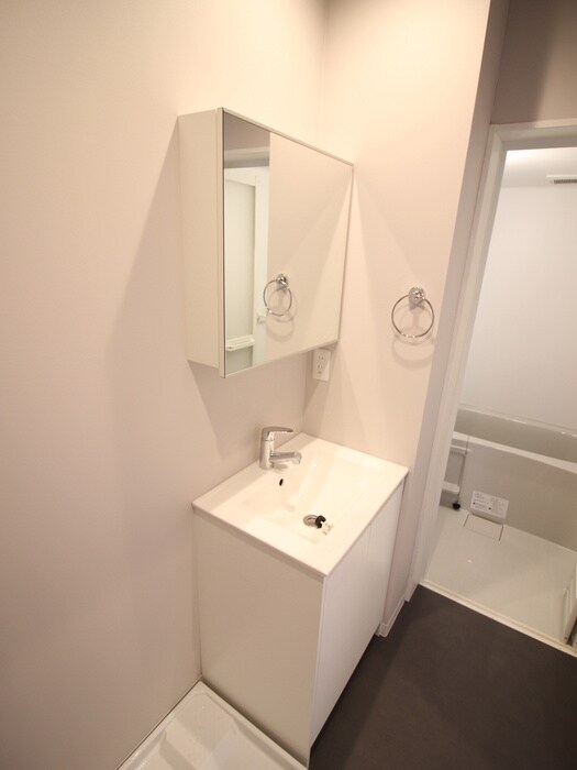 物件内観写真15　(洗面)