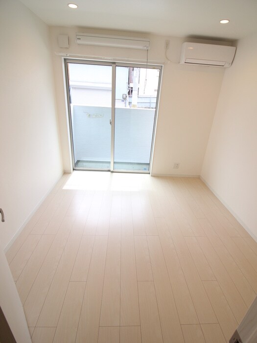 物件内観写真18　(居室)