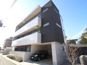 ダイワール宝塚外観写真