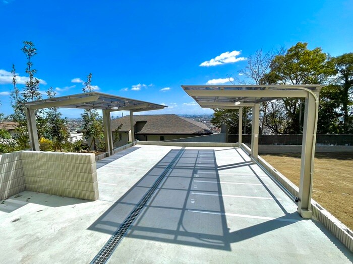 物件外観写真2　(駐輪場)