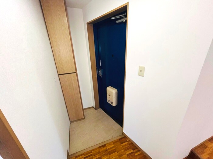 物件内観写真14　(玄関)